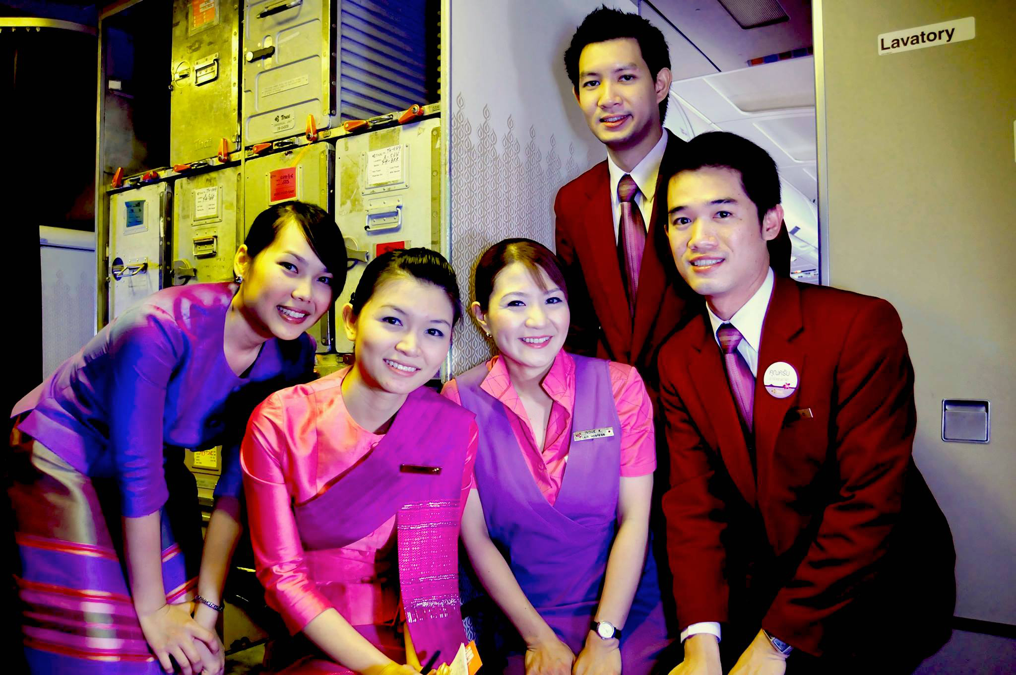 夢をおいかける大人インタビュー タイ国際航空 Thai Airways 客室乗務員 井上 夏織さん Nico Labo Magazine