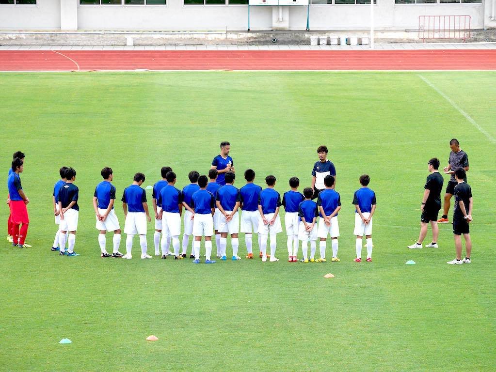 サッカー栃木県選抜U-14が、タイに遠征！ 嶺岸 光選手（パタヤ・ユナイテッドFC）講演会も